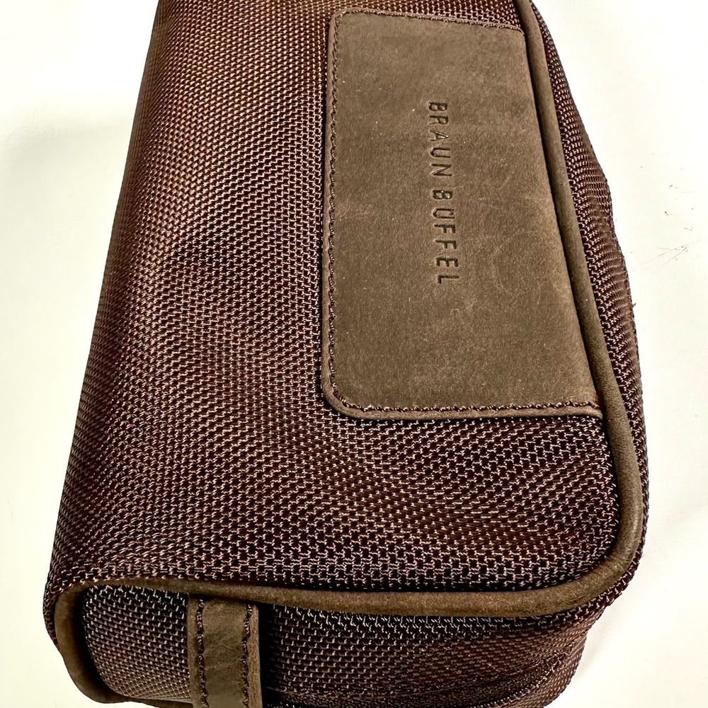 Braun Buffel by Lufthansa Amenity Toiletry Bag - Picture 3 of 4